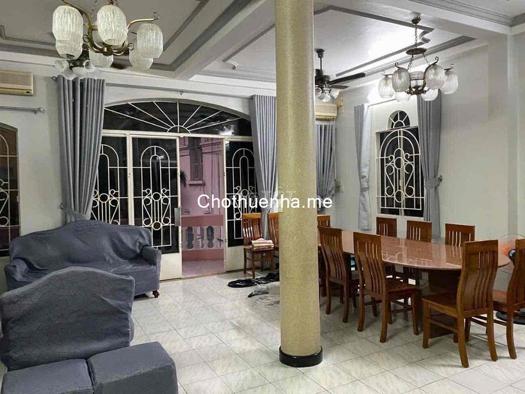 Sát mặt tiền Cách Mạng Tháng 8, 1 trệt, 6 lầu, có sẵn nội thất