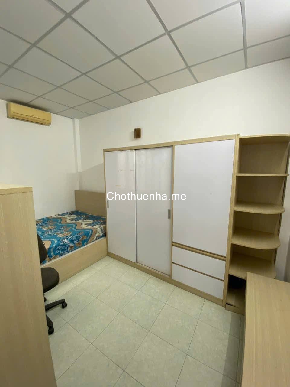 Nhà 1 trệt + 1 lầu, nở hậu 4,5m, sẵn nội thất tại Phan Văn Trị, BT