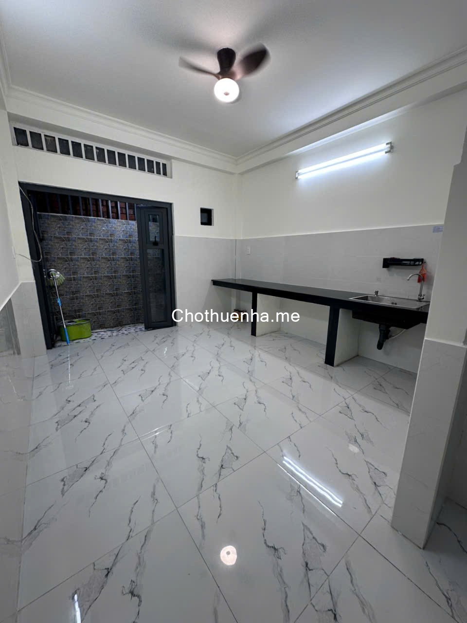 Chính chủ cho thuê MT đường Lê Quyên, Phường 4, Quận 8