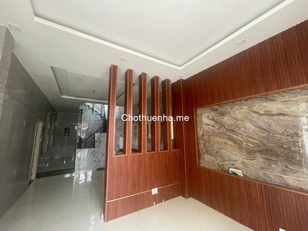 Nhà cho thuê ở Huỳnh Tấn phát ngay chợ Tân Thuận, cầu Tân Thuận