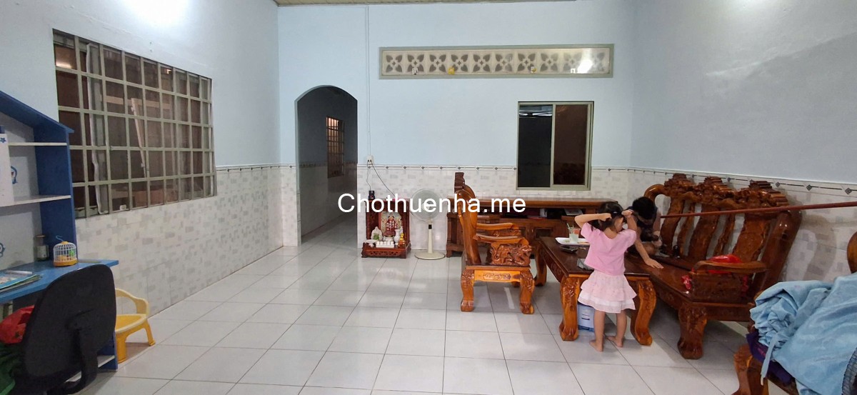 Cho thuê nhà nguyên căn 6.5x18, 2PN, 2WC, đầy đủ nội thất. Giá 4.5tr/tháng