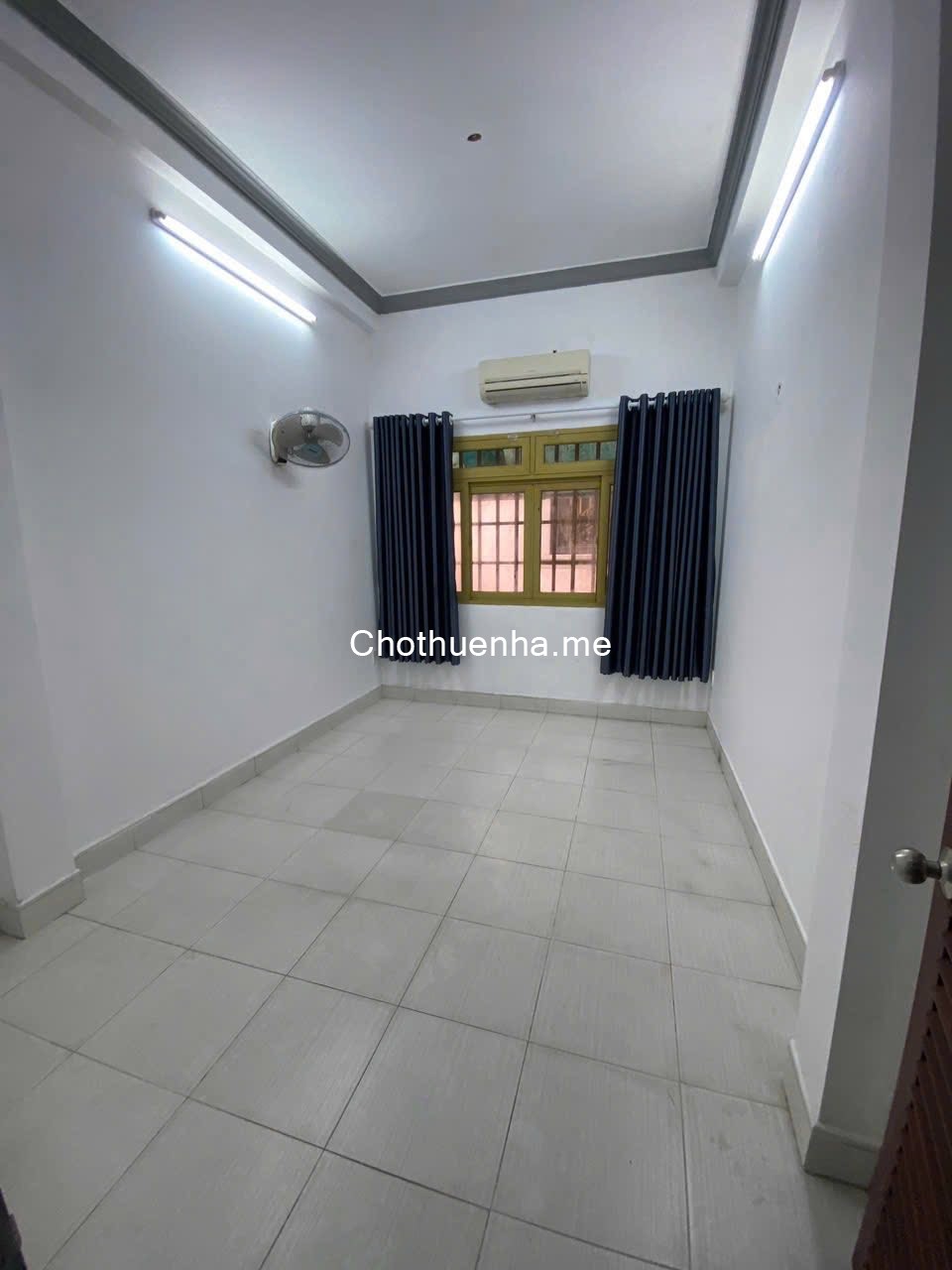 Cho Thuê Nhà 1 trệt, 2 lầu Đường Nội Bộ Khu Tên Lửa, Bình Tân