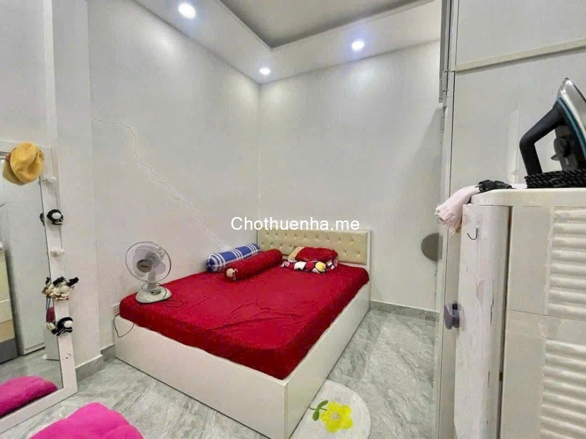 Nguyên Căn 2 Phòng hẻm Nguyễn Thị Thập P.Tân Phú - Quận 7