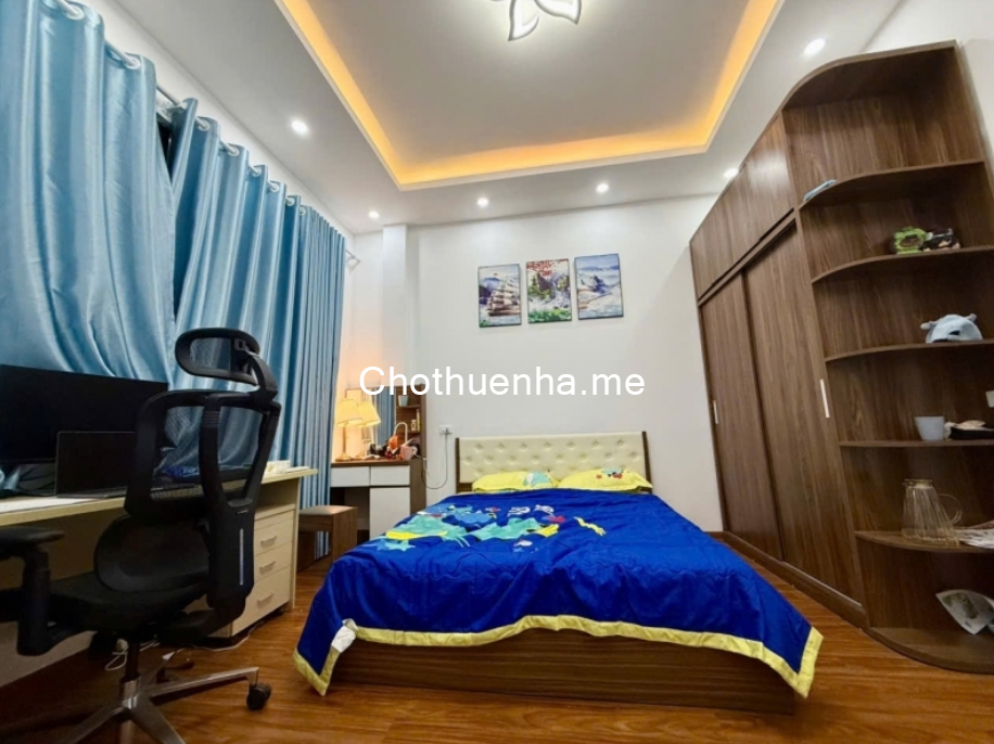 Cho thuê nhà nguyên căn ngách 69/11 ngõ 345 Khương Trung, Thanh Xuân, Hà Nội.