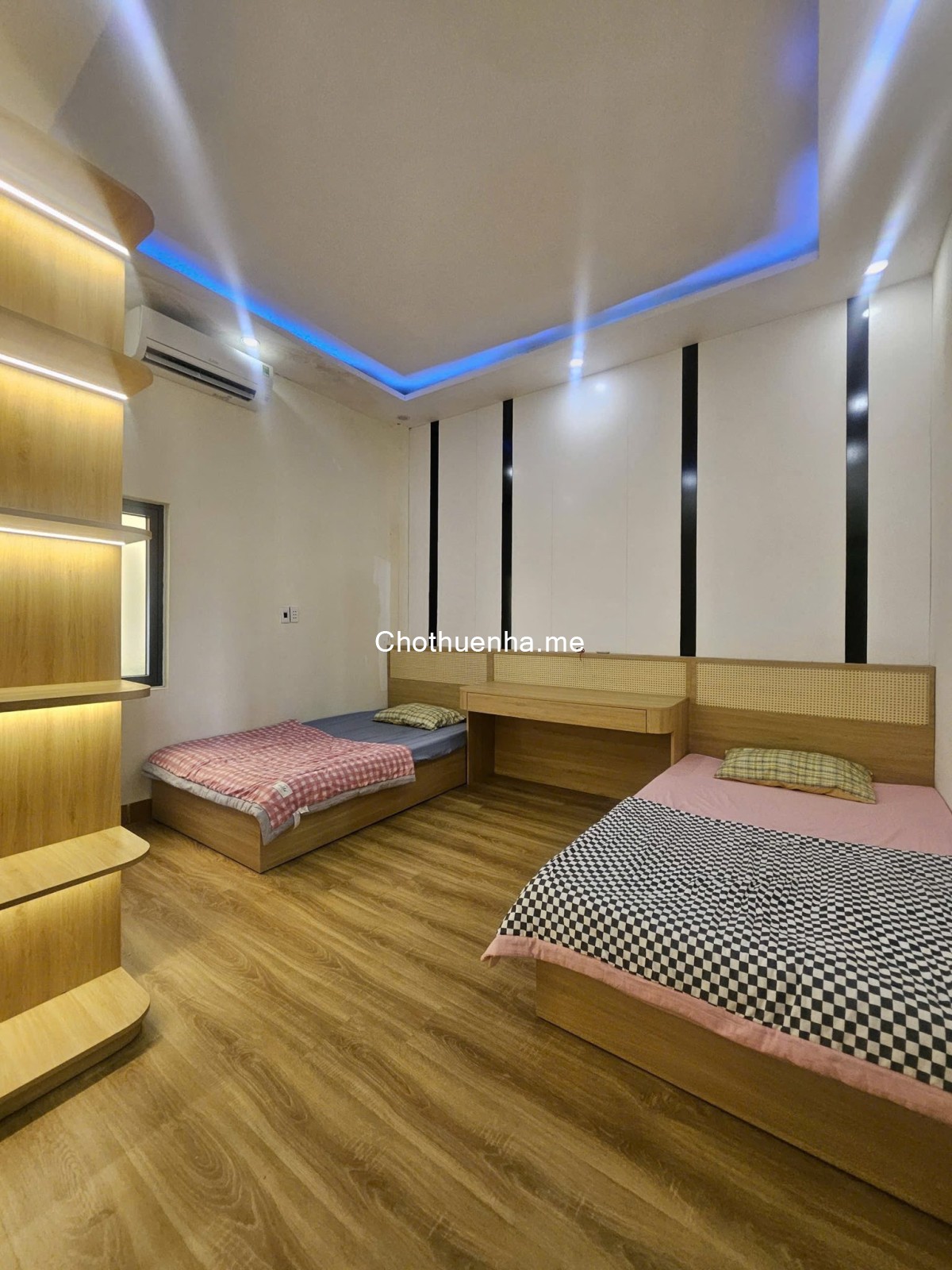 Cho thuê nhà nguyên căn 5 phòng ngủ, 8 giường, full nội thất Sơn Thủy Đông 4, Ngũ Hành Sơn