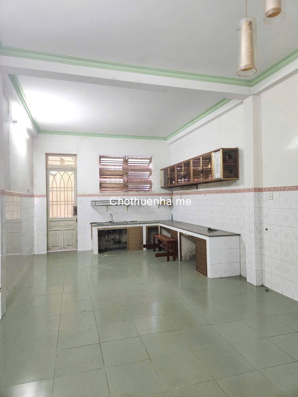 Cho thuê nhà 1 trệt 2 lầu gần đường Đồng Khởi, Tam Hiệp