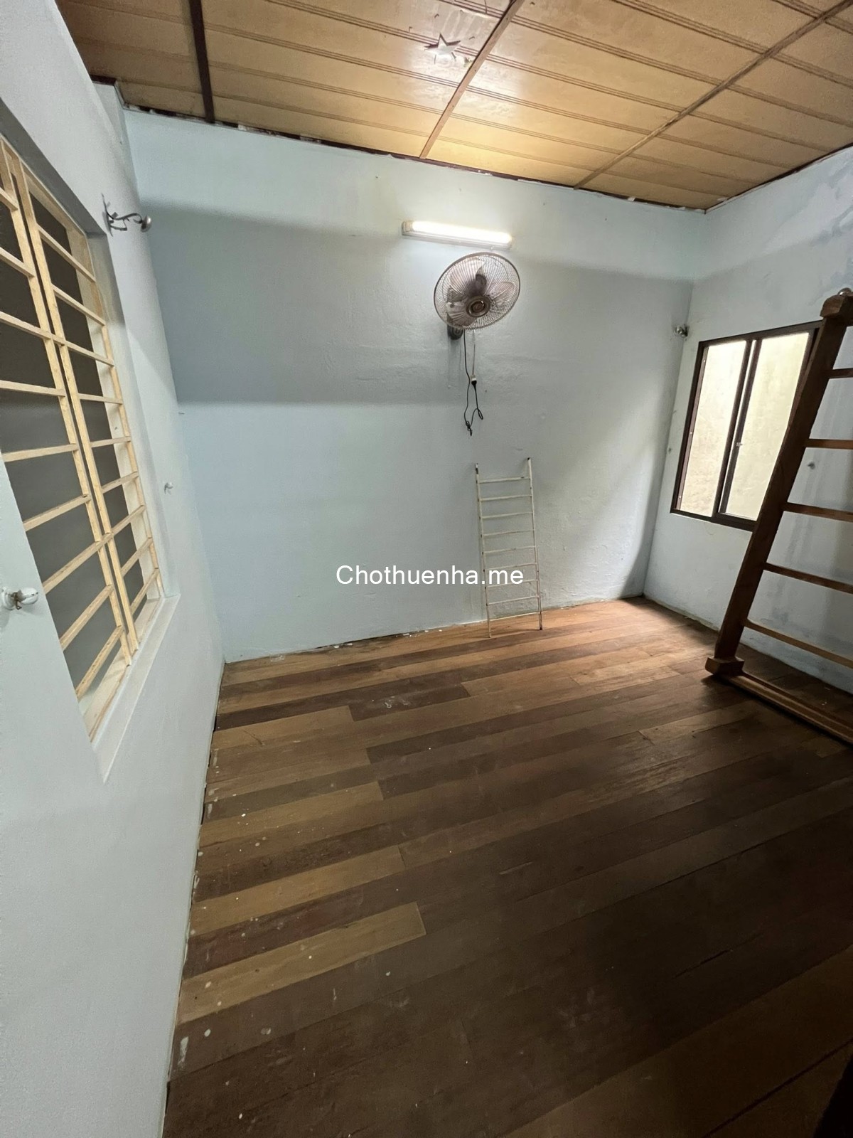 Cho thuê nhà có sân mái che hẻm 379 Trần Cao Vân, Thanh Khê, Đà Nẵng