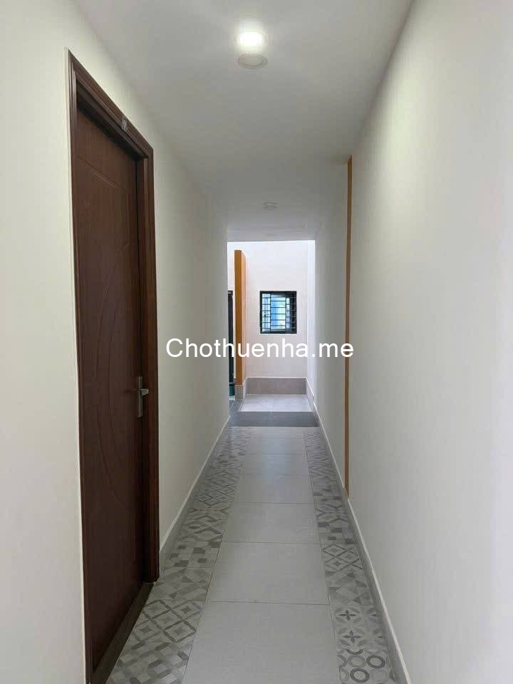 Cho thuê nhà 2 tầng có sân vườn - Nguyễn Khắc Cần, Sơn Trà