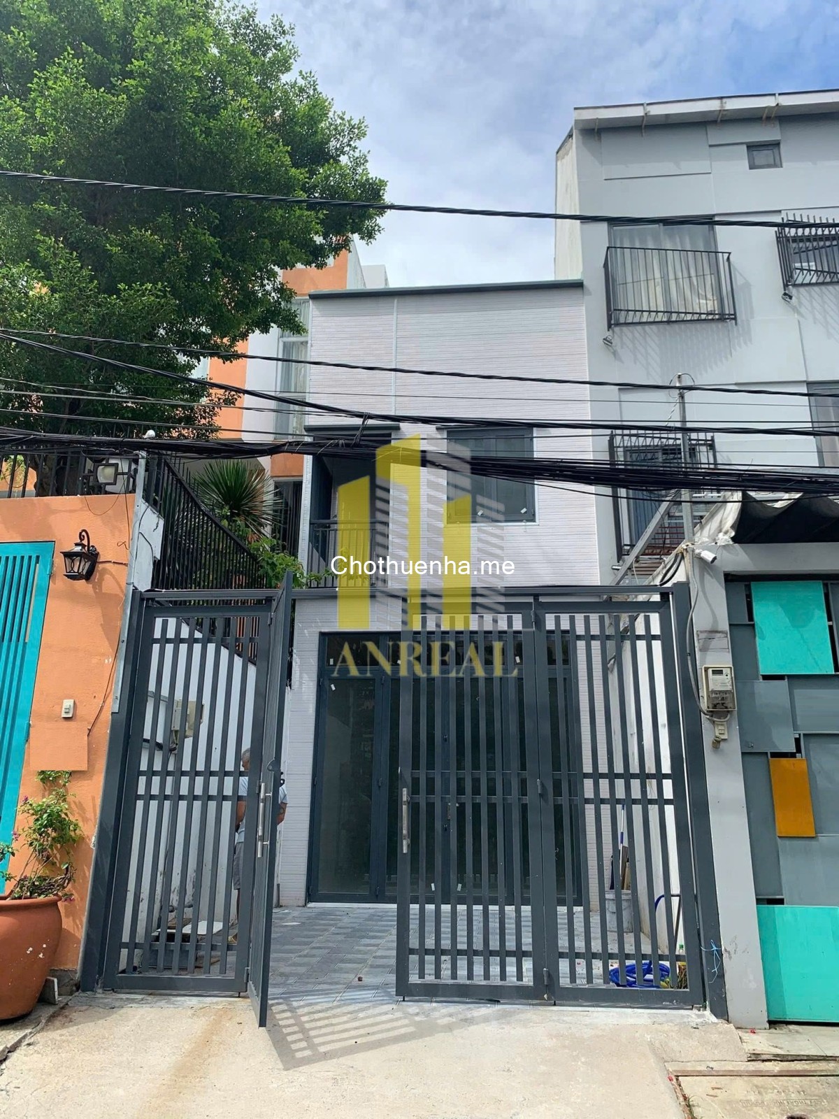 Cho thuê nhà trống mới xây – giá 20 triệu – gần Nguyễn Văn Hưởng