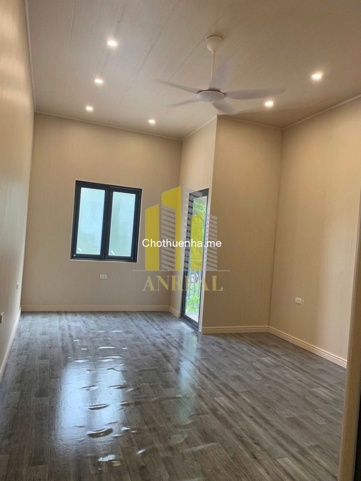 Cho thuê nhà trống mới xây – giá 20 triệu – gần Nguyễn Văn Hưởng