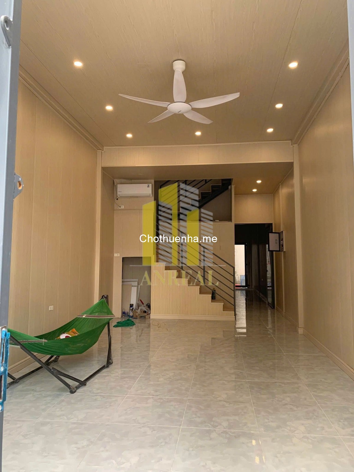 Cho thuê nhà trống mới xây – giá 20 triệu – gần Nguyễn Văn Hưởng