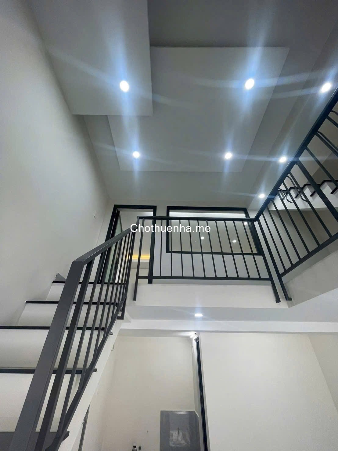 Nhà Mặt Tiền Kinh Doanh Dân Chủ – Khu Sầm Uất Nhất Thủ Đức