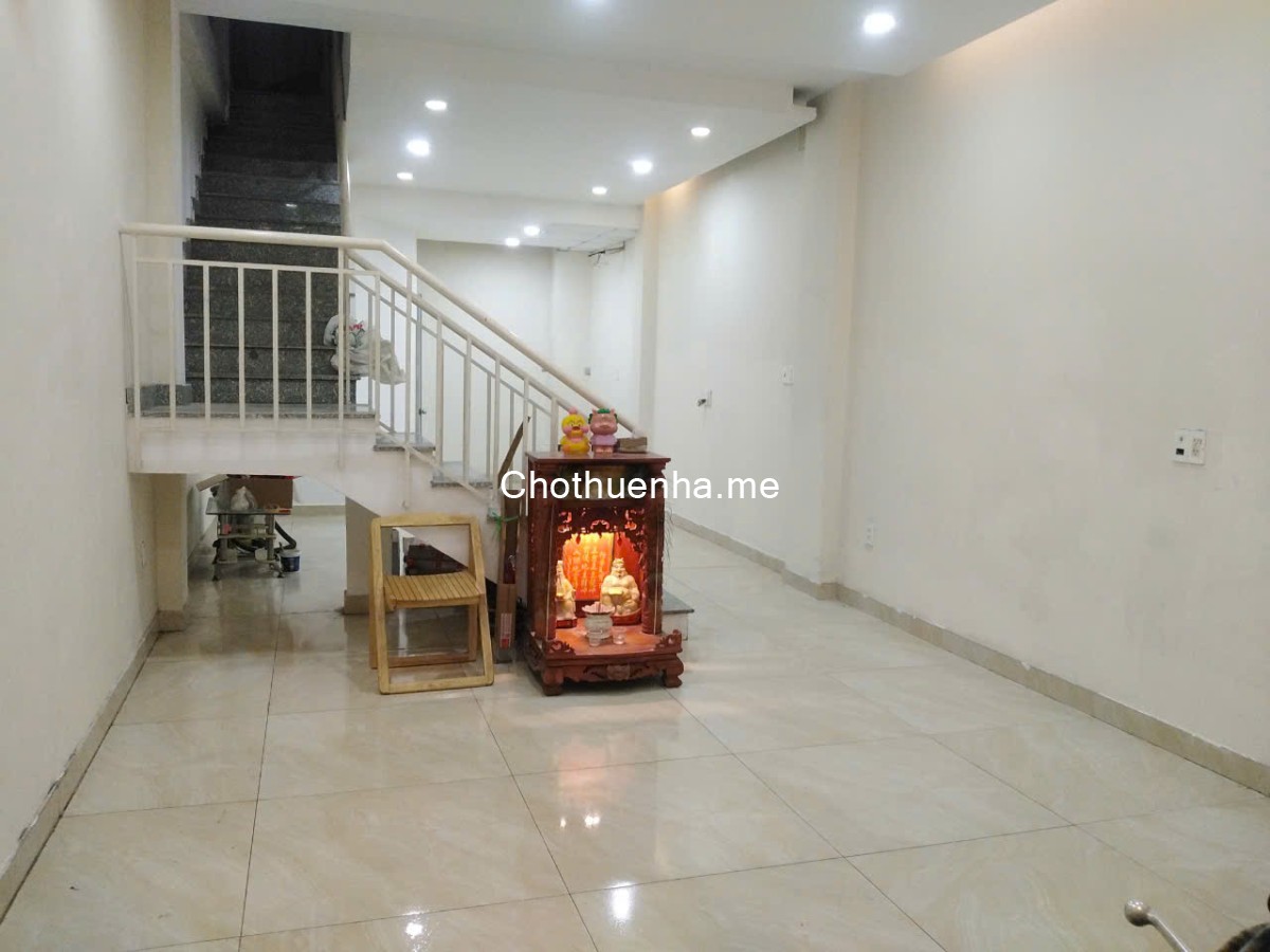 Chính chủ cho thuê nhà 5 tầng đường 28, Linh Đông HXH 4.5m, 4x12.5m, DTSD 210m² gần Metro số 1 MTG