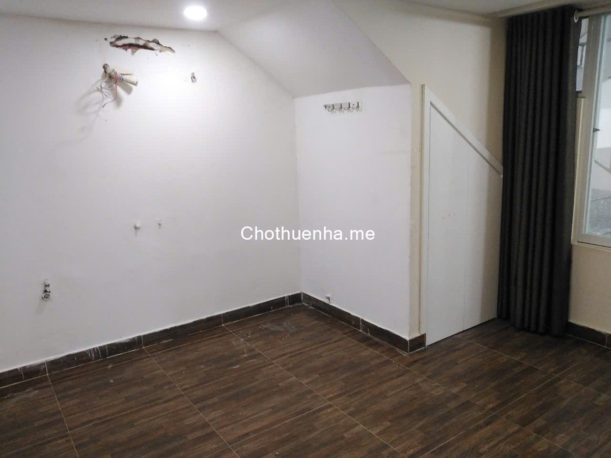 Chính chủ cho thuê nhà 5 tầng đường 28, Linh Đông HXH 4.5m, 4x12.5m, DTSD 210m² gần Metro số 1 MTG
