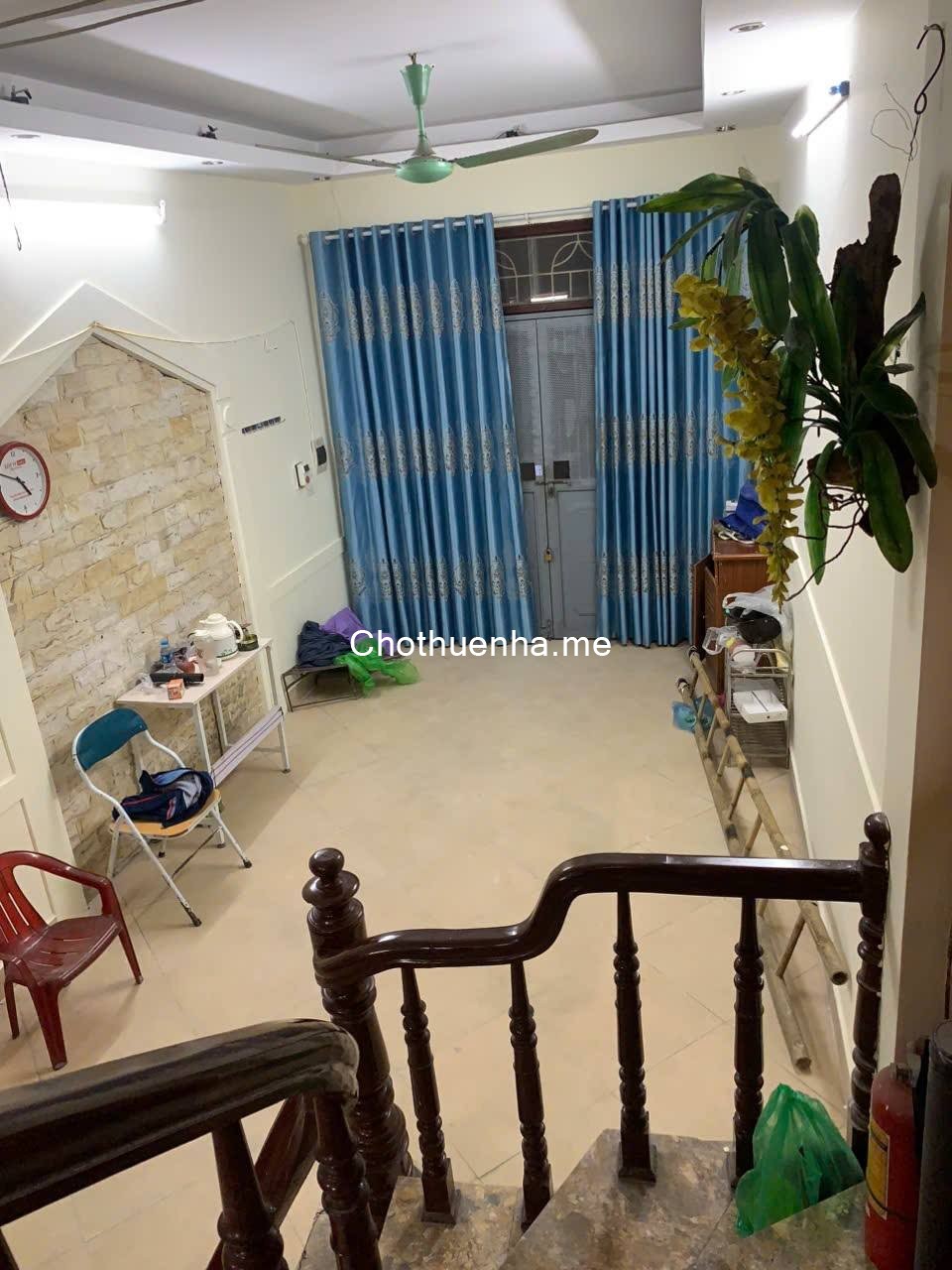 Cho thuê nhà Phố Nguyễn Đức Cảnh, 30 m² x 4 tầng, 2 ngủ rộng, 3 vệ sinh, 8,5 triệu/th