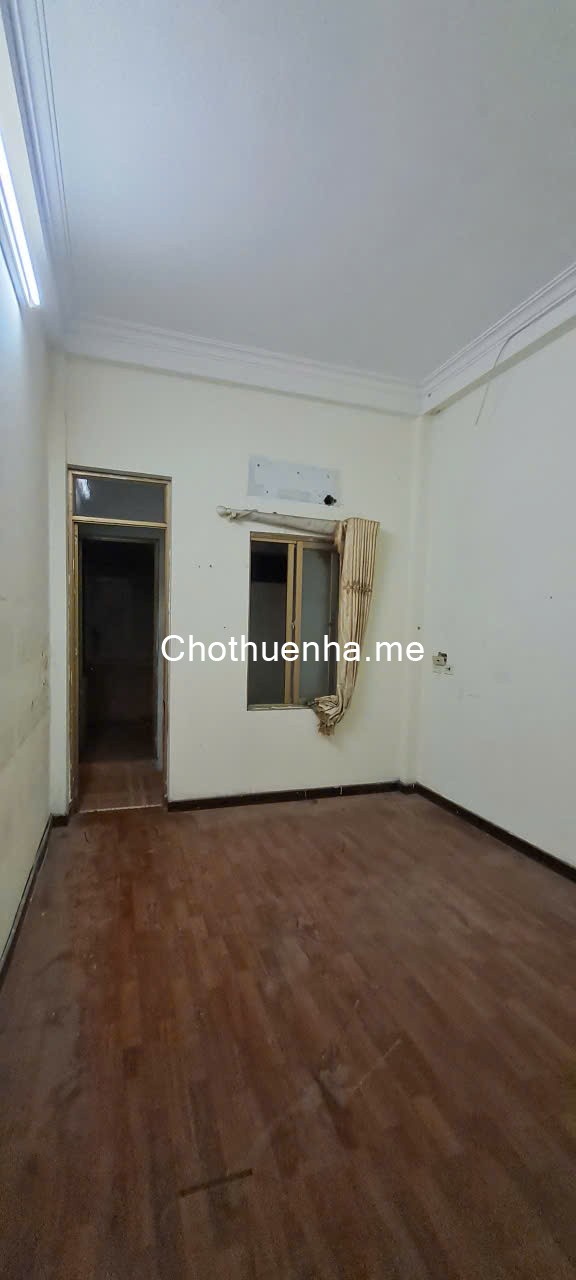 Cho thuê nhà ngõ 1295 Giải Phóng 45m2 x 3 tầng, 3 ngủ, 3 wc, 11 Triệu