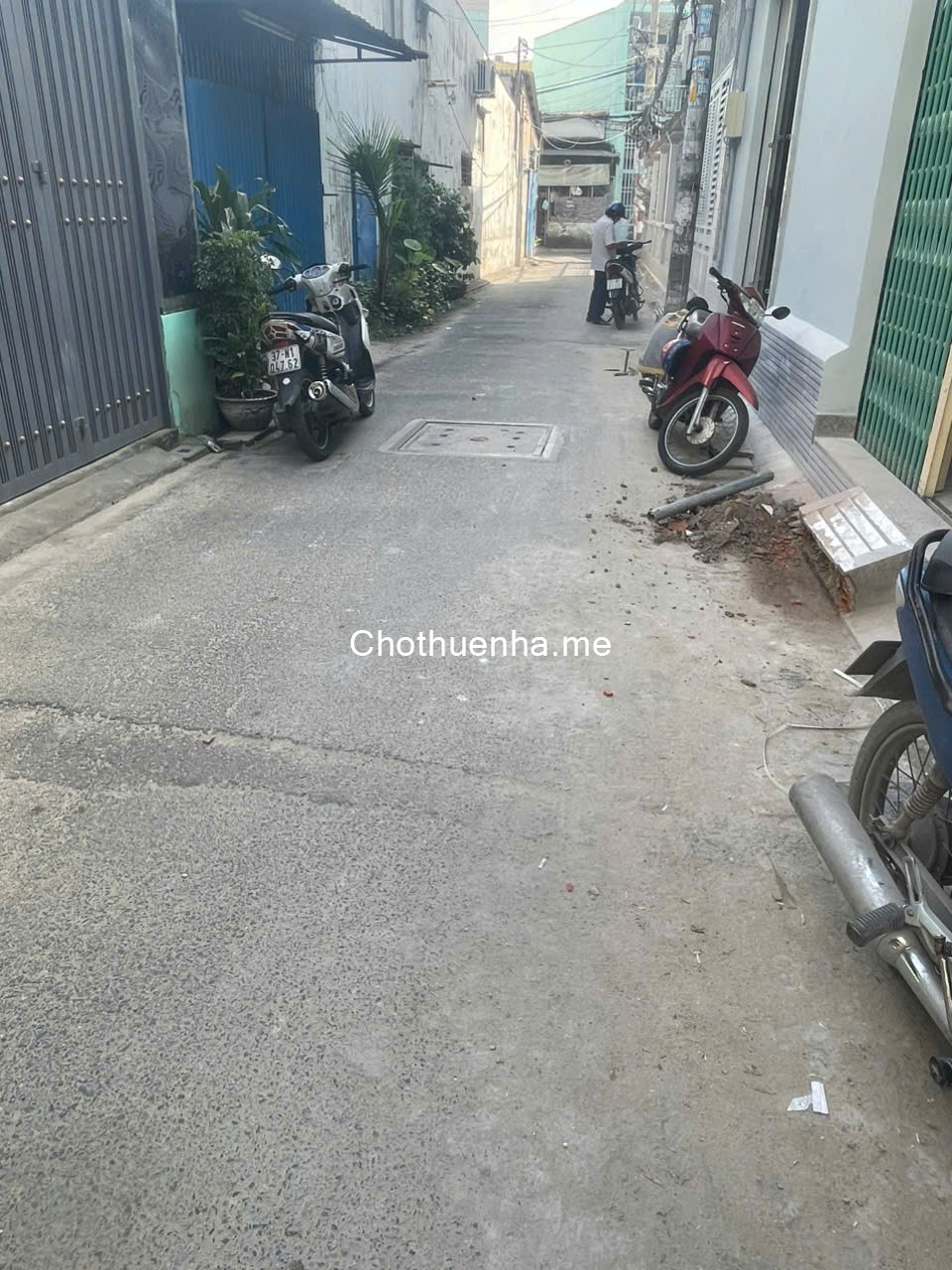 Cho thuê nhà nguyên căn cách Đầm Sen chỉ 500m