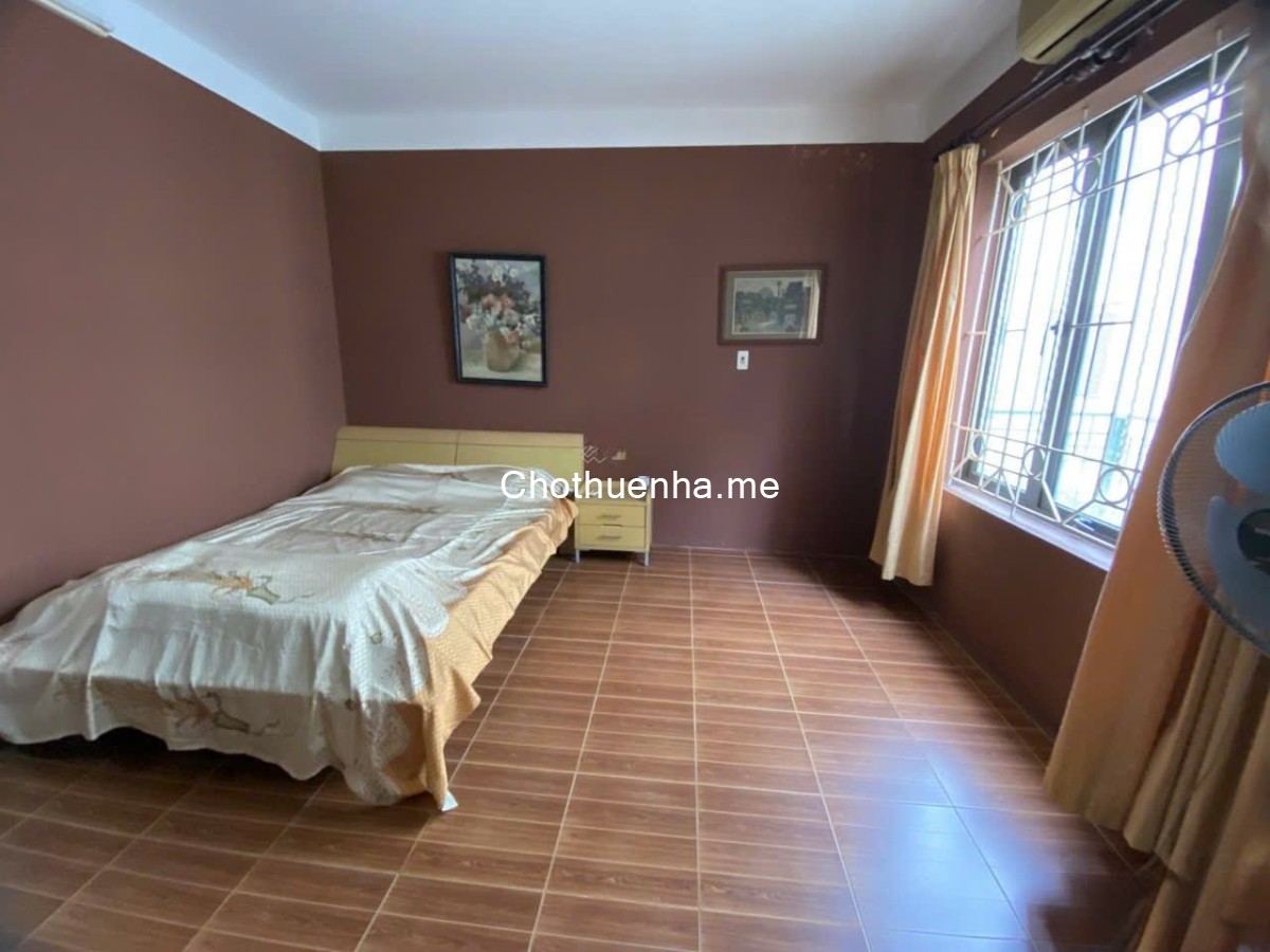 Cho thuê nhà Ngõ ô tô 63 Thái Thịnh, 65m² x 4 tầng, 4 phòng ngủ, 3 vệ sinh, 19 Triệu/th