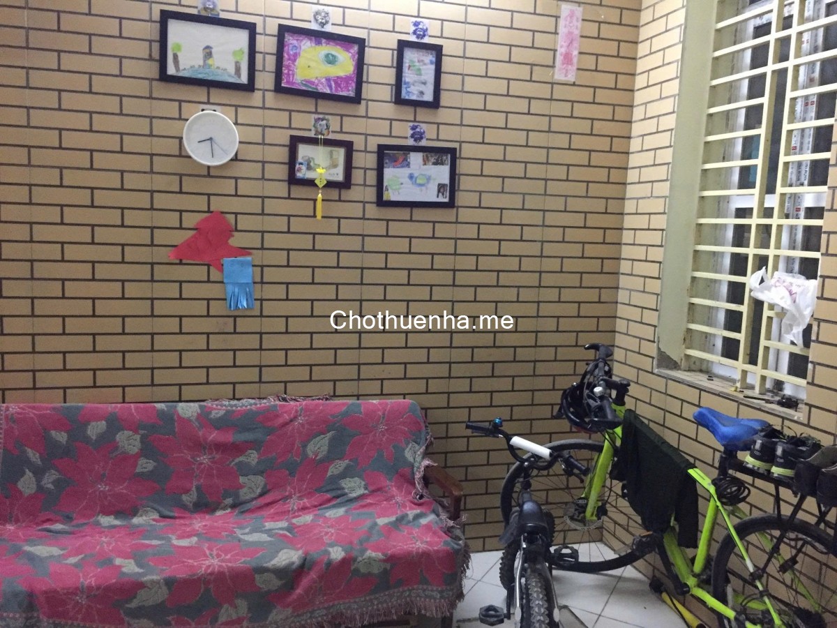 Cho thuê nhà Ngõ 509 Vũ Tông Phan,30m² x 4 tầng, 4 phòng ngủ, 3 vệ sinh, 11.5 triệu