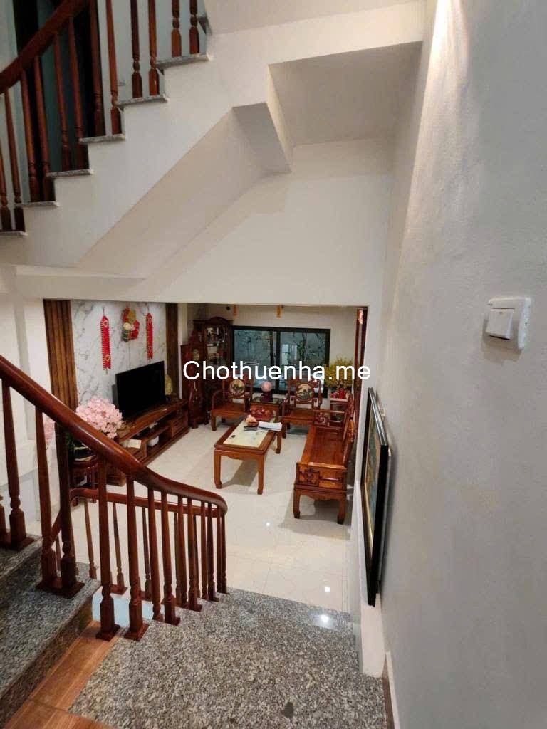 Cho thuê nhà nguyên căn ngõ 190 Hoàng Mai, 50m² x 5 tầng 4 phòng ngủ, 5 vệ sinh, 20 triệu