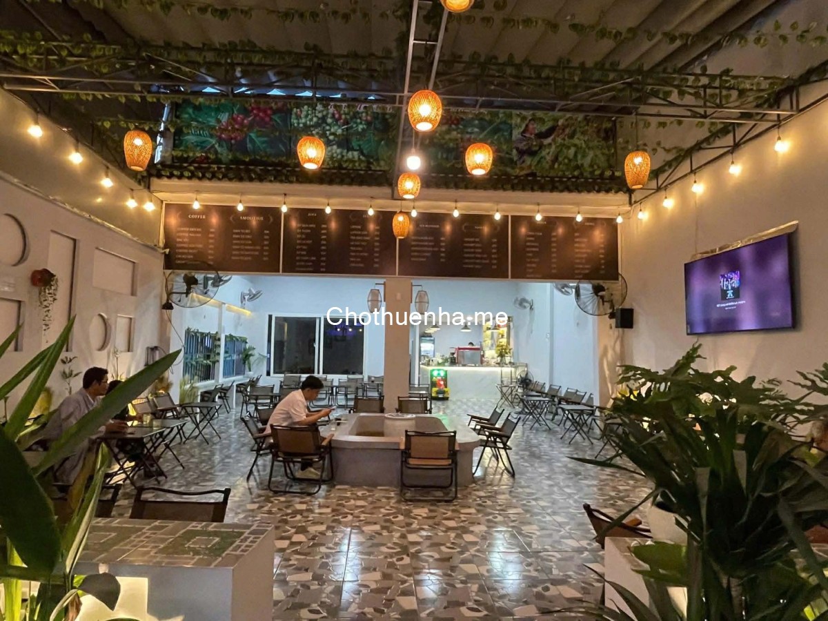 Cho thuê nhà mặt bằng kinh doanh + 168m2 - Gò Vấp