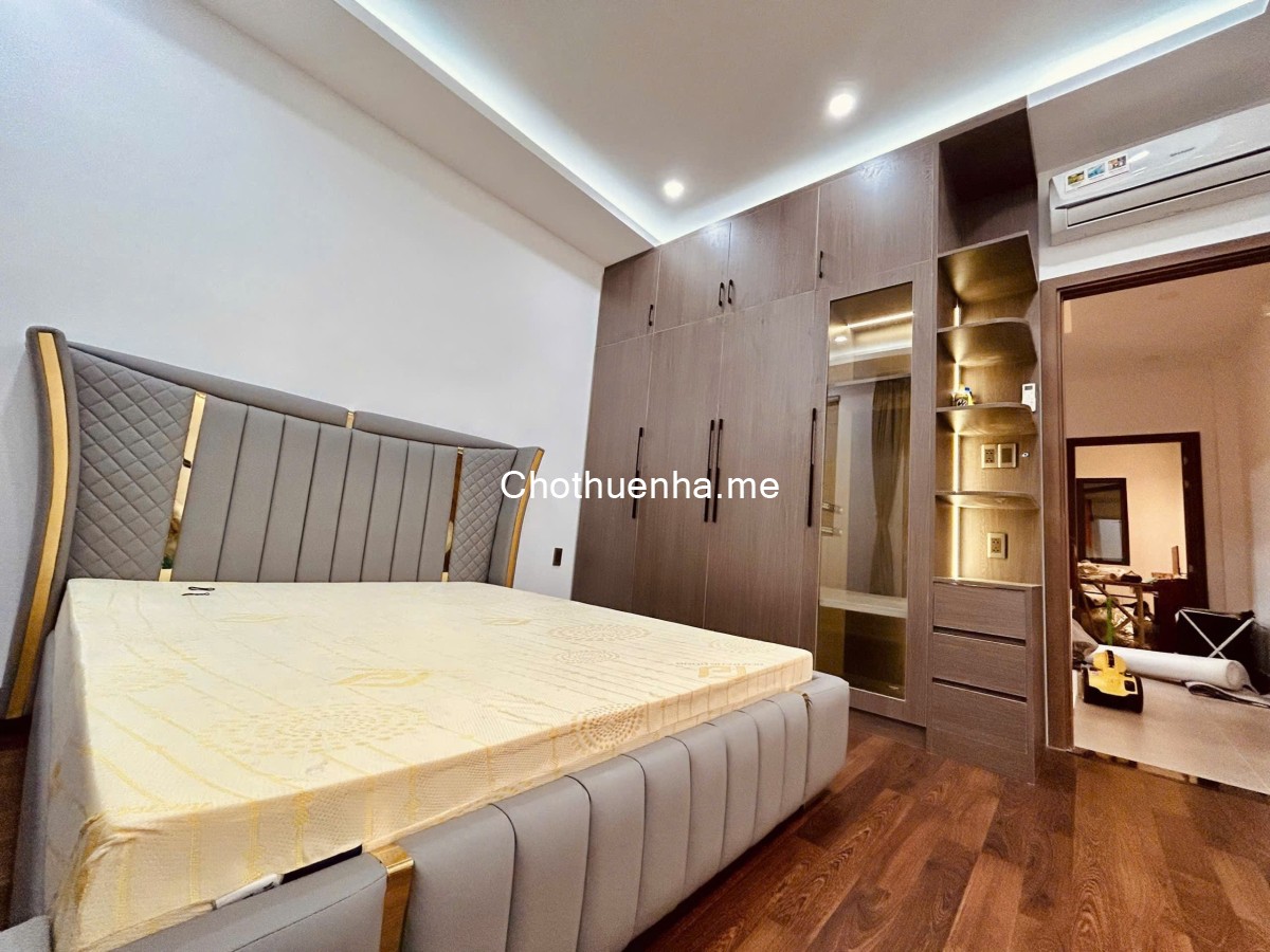 Cho thuê nhà mới đẹp + Full nội thất hẻm xe tải Phạm Văn Bạch, P.15, Tân Bình