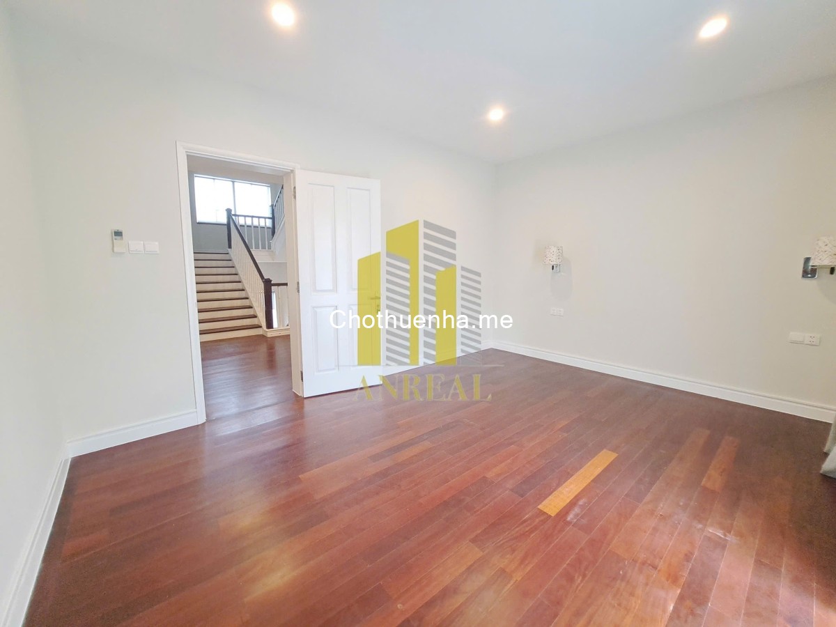 Biệt Thự Châu Âu đường Trần Não - 4 Phòng giá 130 triệu