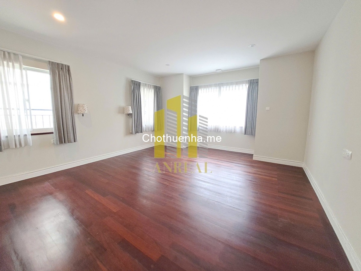 Biệt Thự Châu Âu đường Trần Não - 4 Phòng giá 130 triệu