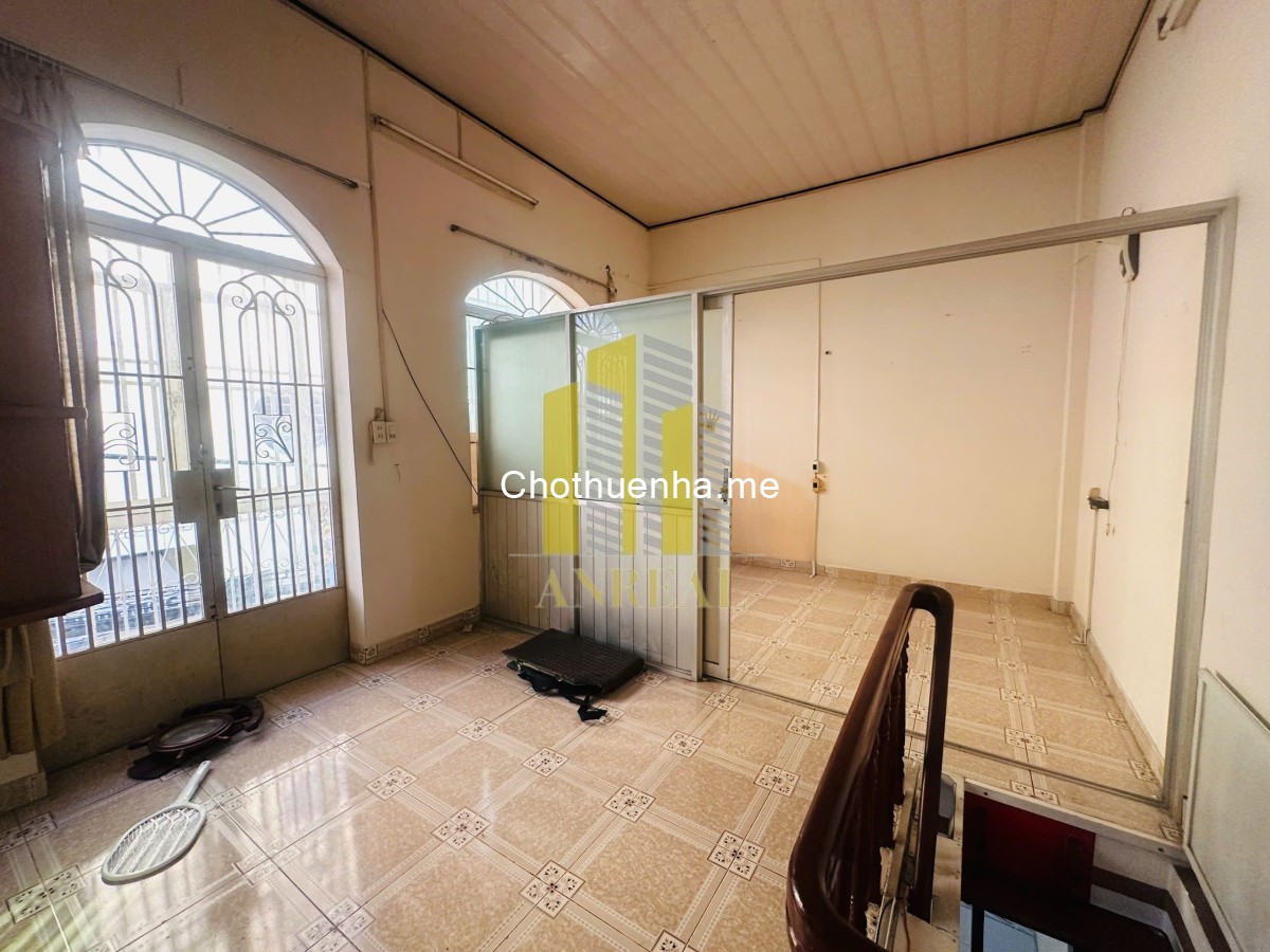 Nhà 1 Trệt 1 Lầu Ngay Trần Não Đường Xe Hơi Giá Chỉ 11 Triệu