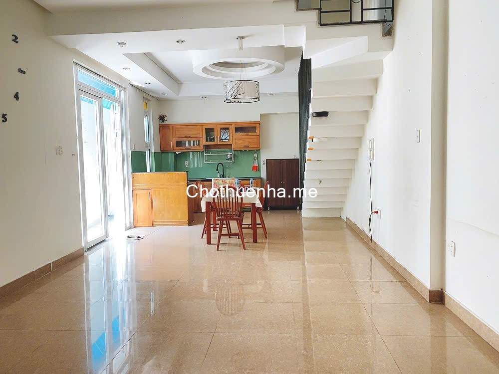 Cho thuê nhà góc 2MT Gò Vấp, DTSD: 270m2, Dt: 6x15, 5PN, 5ML, Giá chỉ 17tr/tháng.