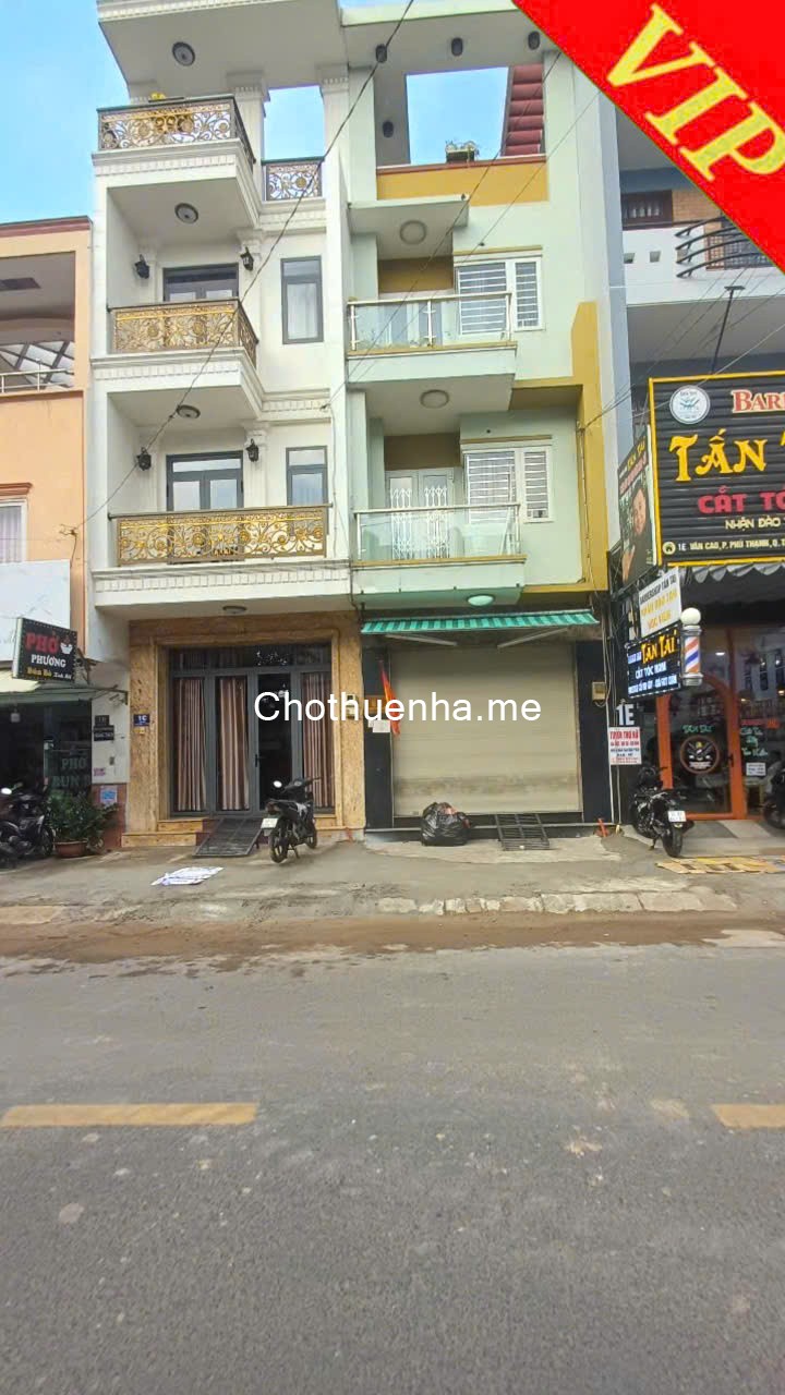  Nhà cho thuê mặt tiền Văn Cao – P. Phú Thạnh, Q. Tân Phú