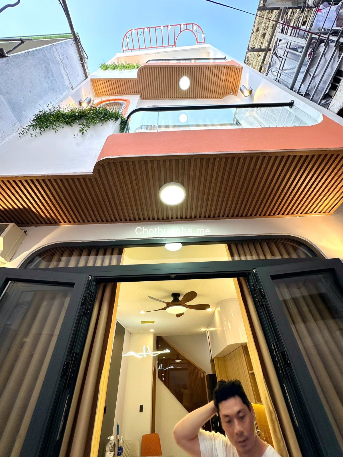 NHÀ MỚI, FULL NỘI THẤT – 2 PHÒNG NGỦ – BÌNH THẠNH