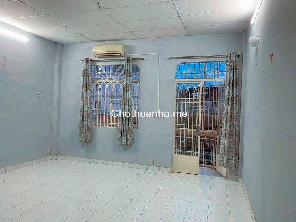 Cho thuê nhà tại Q. Phú Nhuận – 3PN, nội thất cơ bản, giá 14.5 triệu/tháng