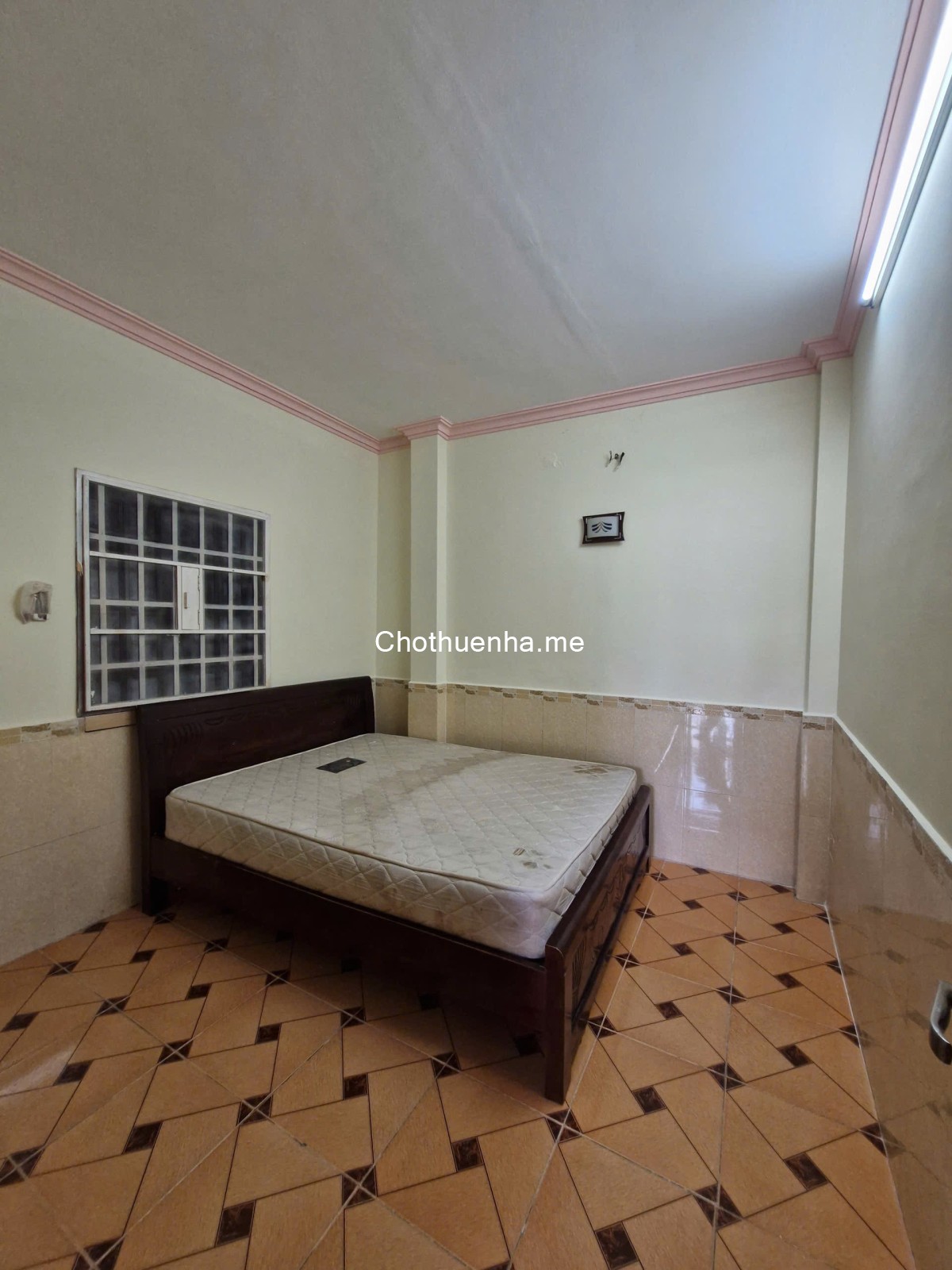 Cho thuê nhà nguyên căn giá rẻ đường Huỳnh văn nghệ - Phạm văn bạch P.15, Tân Bình