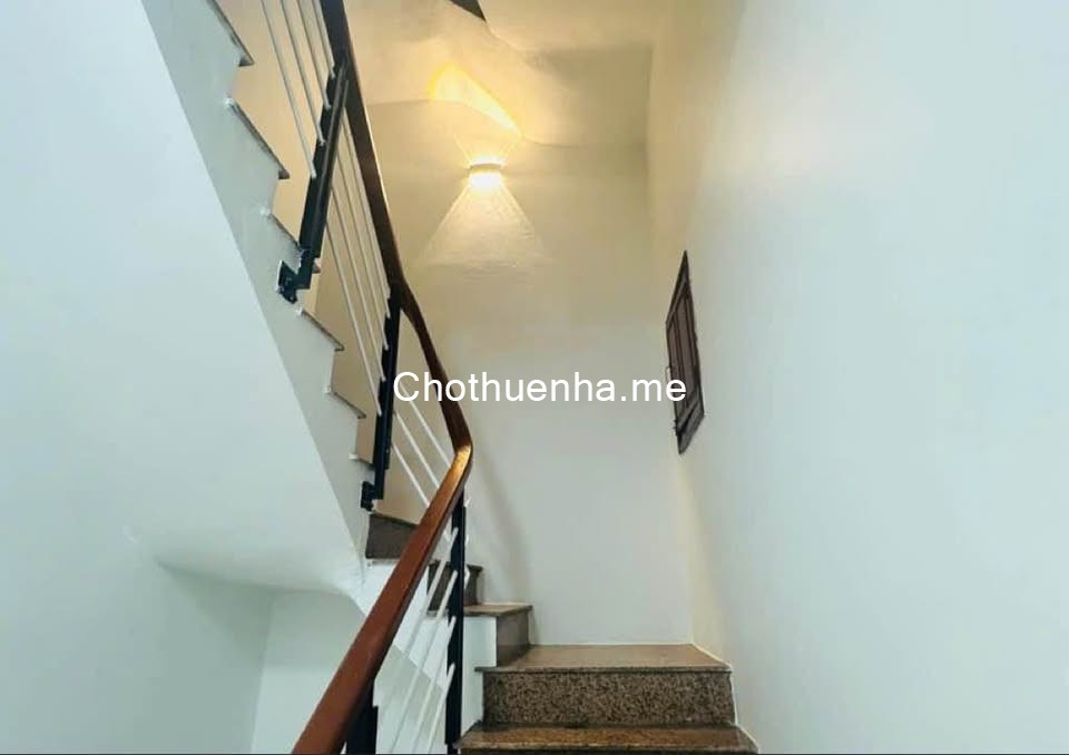 Cho thuê nhà Nguyễn Xiển 6 tầng x 48m2, 10 PN, 5 WC, 25 Triệu KD sạch sẽ