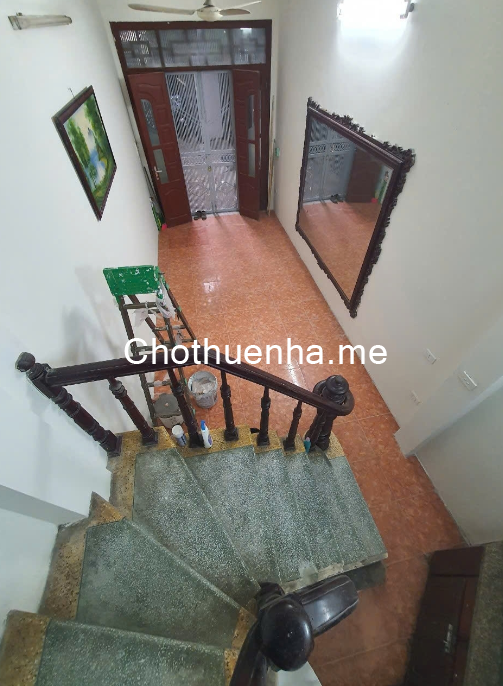 Cho thuê nhà Minh Khai 25m2 x 4 tầng, 3 ngủ, 3 vệ sinh, 8.5 Triệu/tháng