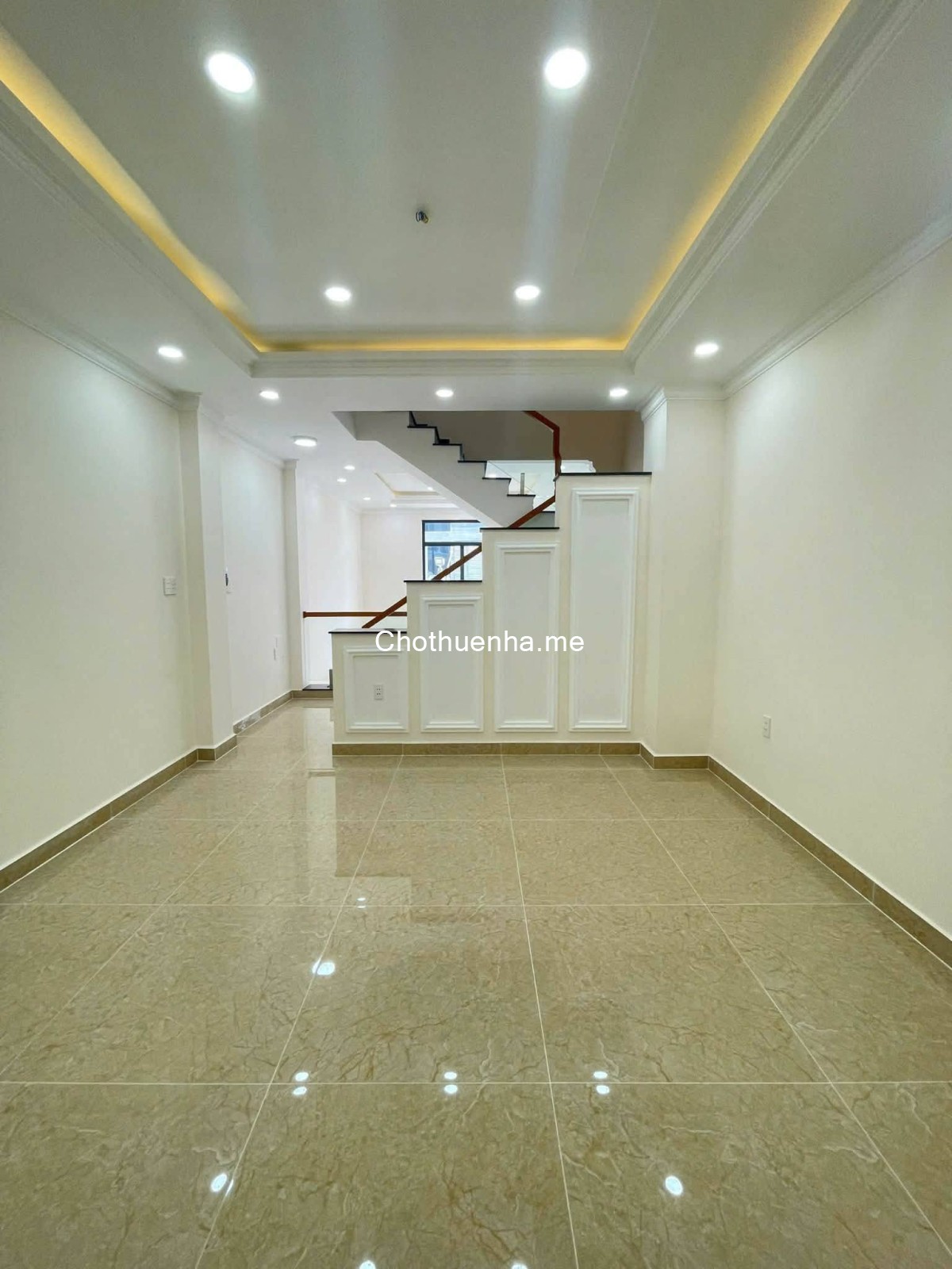 Cho thuê nhà mới 4 tầng – Hẻm rộng, ô tô ngủ trong nhà, giá 12 triệu/tháng