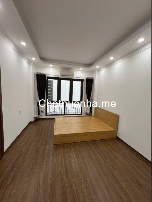 Cho thuê nhà 5 tầng 3 ngủ cực đẹp tại ngõ 373 Ngọc Hồi