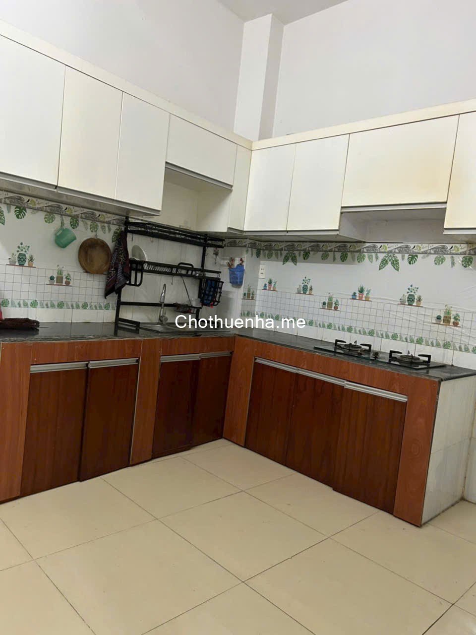 Cho thuê nhà nguyên căn ngay bốn xã đừng lê văn quới