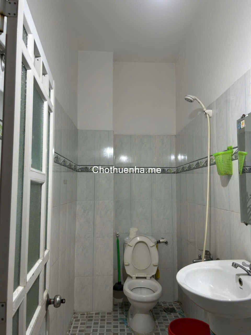 Cho thuê nhà nguyên căn ngay bốn xã đừng lê văn quới