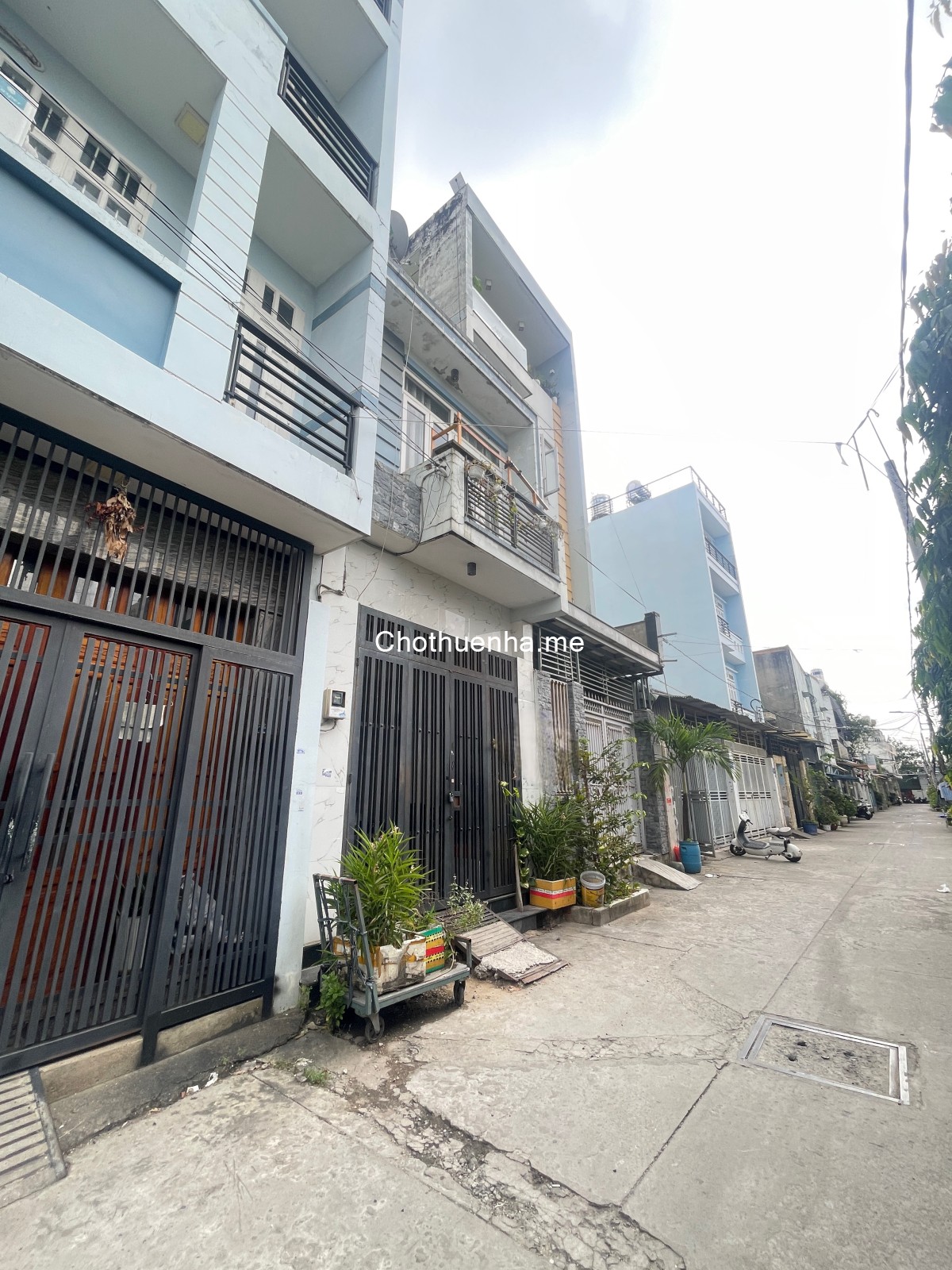 Cho thuê nhà hẻm 6m thông Lê Trọng Tấn 4x12 1 lầu