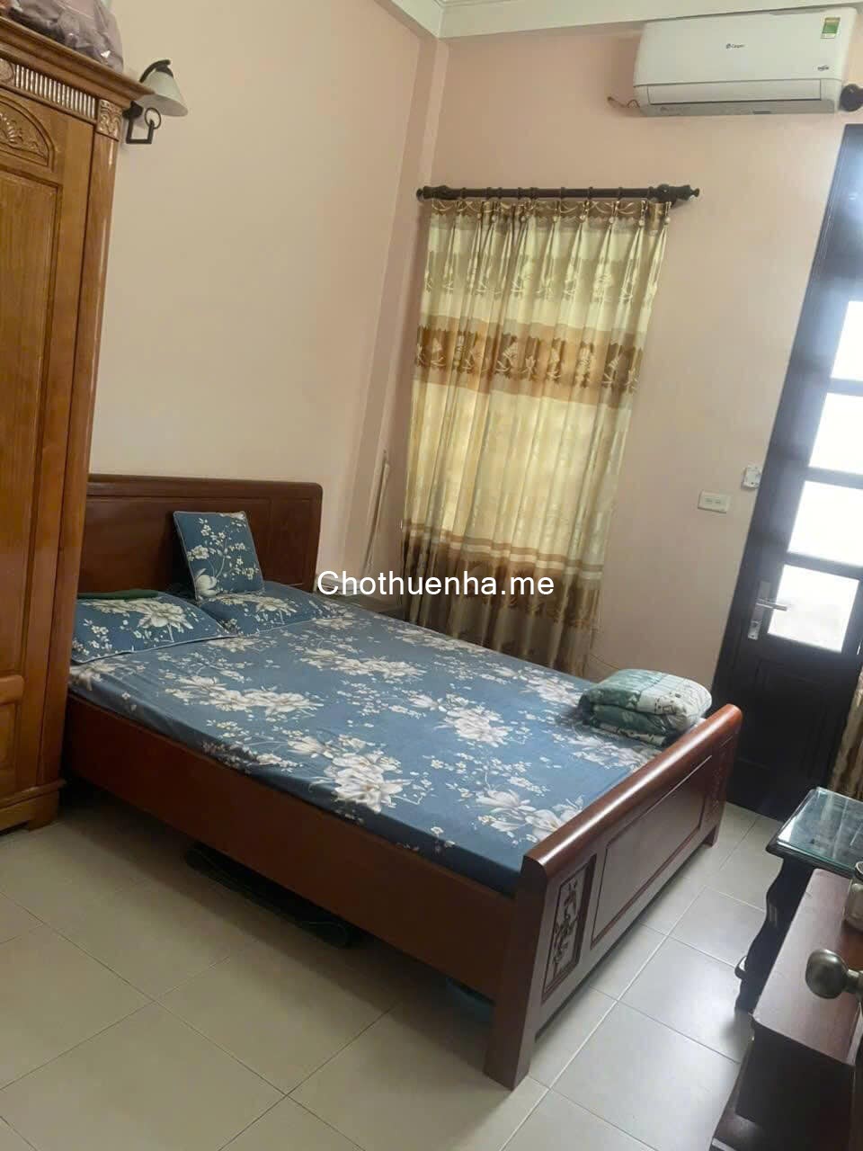 Cho thuê nhà ngõ 230 Định Công 4 tầng x 40m2, 3 ngủ, 10 triệu vào ngay 1 cọc 1