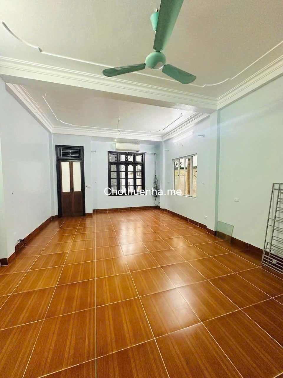 Cho thuê nhà riêng ngõ ô tô đỗ – Xuân Đỉnh 47m² × 4 tầng, 3 phòng, 3 WC