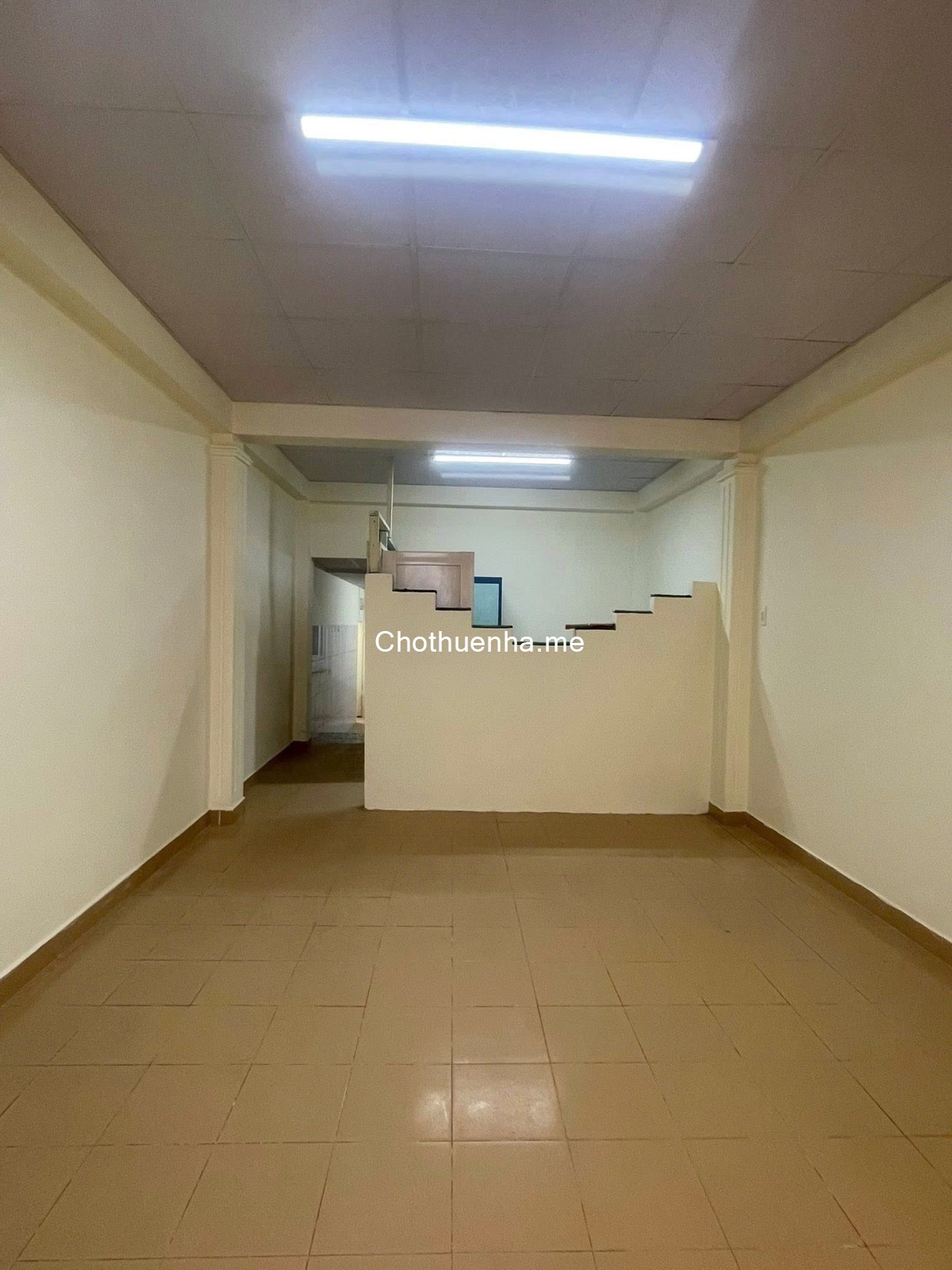 Cho thuê nhà nguyên căn mặt tiền đường Nguyễn Thị Nghĩa, P.2, TP. Đà Lạt