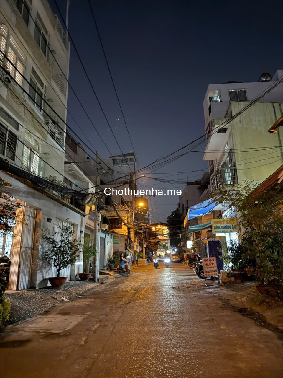 Cho thuê nhà hẻm xe hơi Nơ Trang Long – Quận Bình Thạnh - 1 trệt 3 lầu + sân thượng