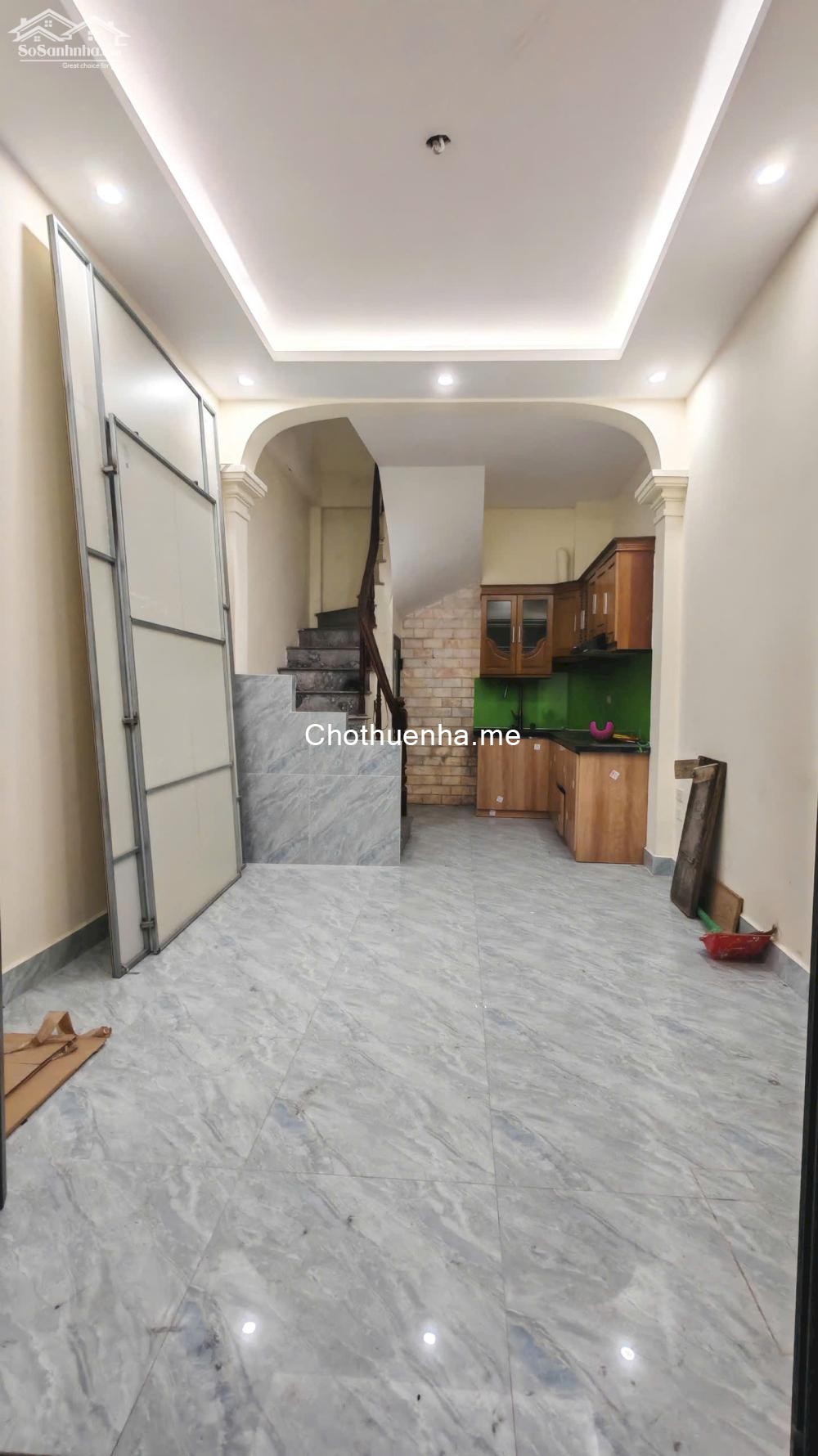 Cho thuê nhà Ngõ Hoà bình 7, 27m² x 5 tầng, 3 ngủ, 11 triệu