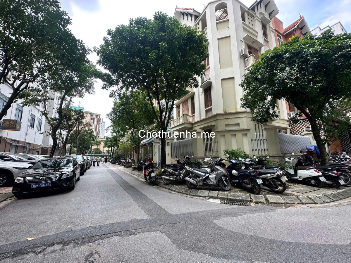 Cho thuê BT Dương Đình Nghệ, Cầu Giấy 92m2 x 4 tầng, 38 Triệu (chốt) VP cty, ở nhóm gđ