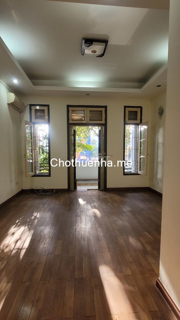 Cho thuê MP Nguyễn Bá Khoản 85m² × 4,5 tầng, MT 5m, 4PN 4VS. 35tr/tháng