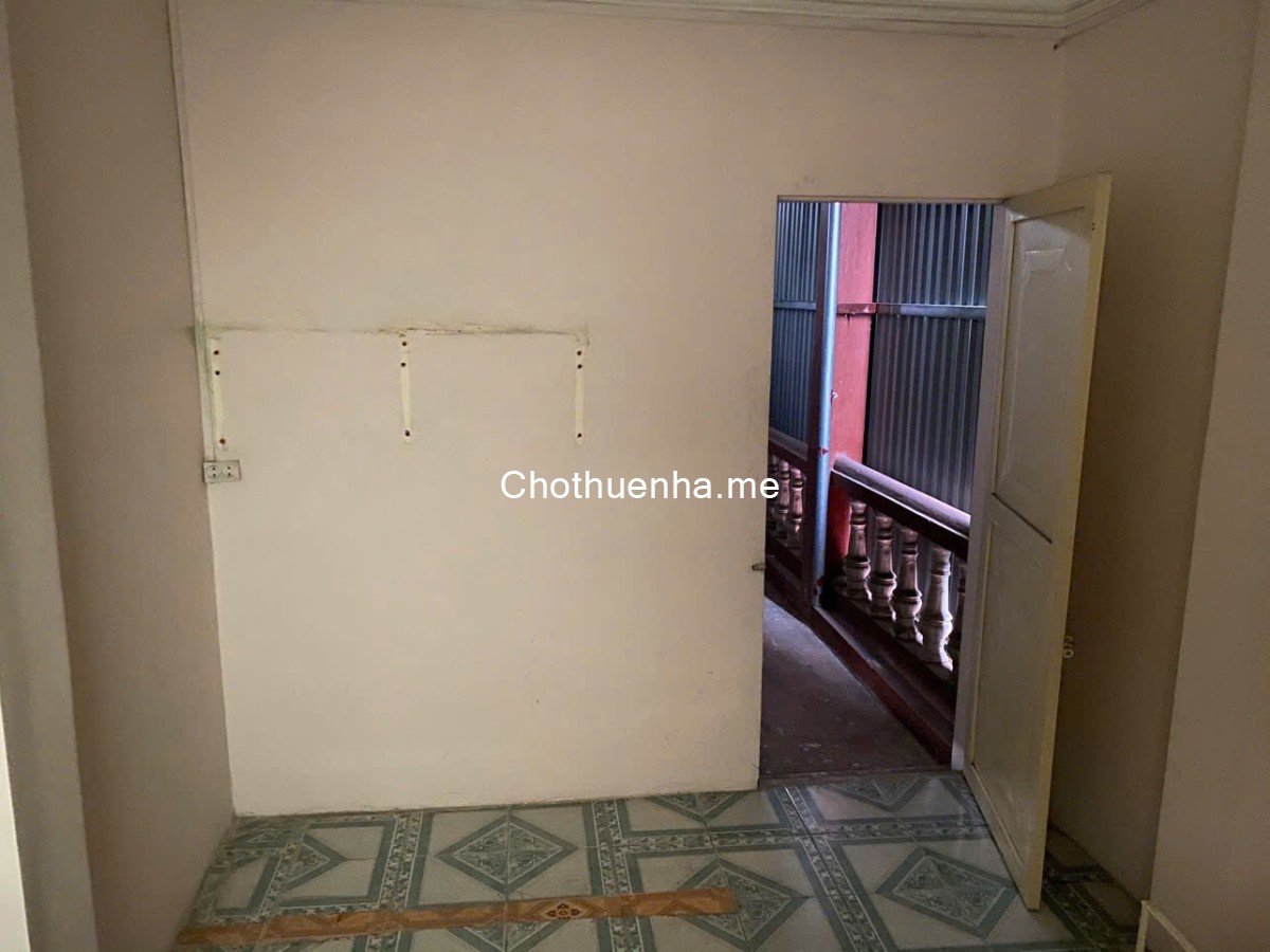 Cho thuê nhà ngõ Nguyễn Lương Bằng 20m² × 4 tầng, 2PN 2VS. 8tr/tháng.