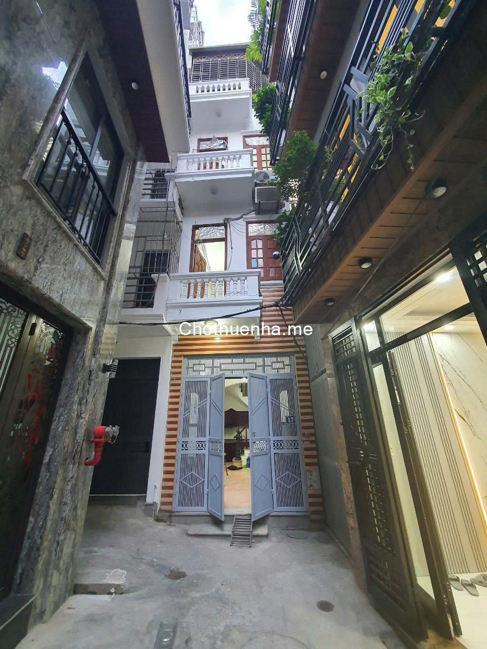 Cho thuê nhà ngõ Hoà Bình 7, 30m² x 4 tầng, 3 ngủ, 9 Triệu